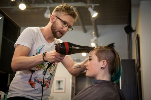 Hair Stylists in Bloomington IL